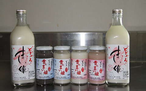 Bottles of Doburoku Maihime lined up