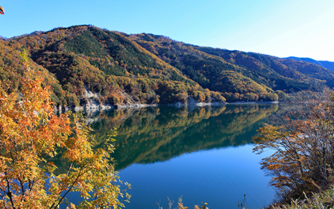 View of the Miboro Dam and the Sho River in Gifu Prefecture