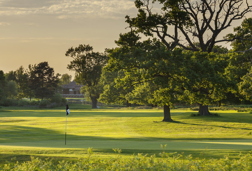 marriott uk golf events contact course