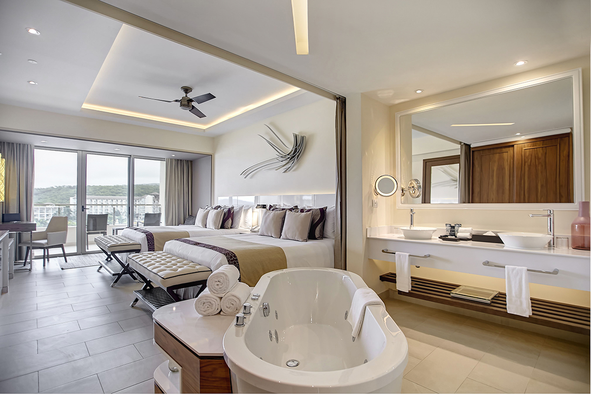 Luxury Preidential Ocean View Bedroom Suite Diamond Club